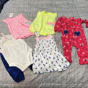 🔴SOLD🔴Baby girls clothes bundle 6m